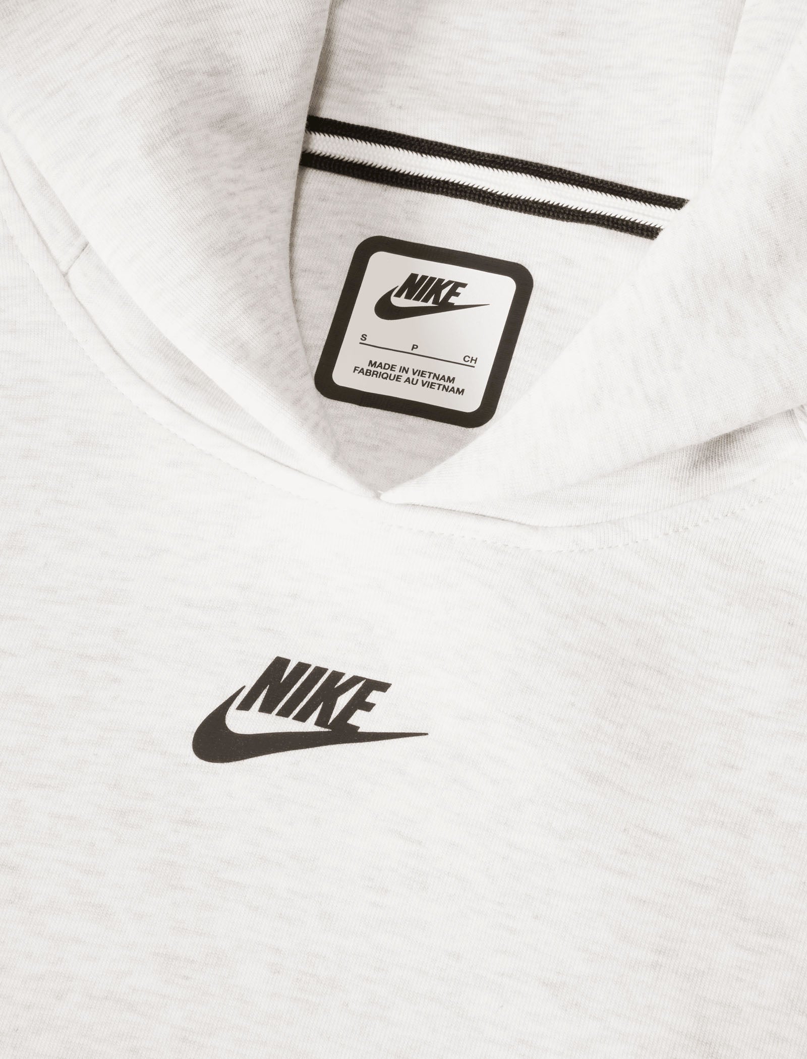 T-shirt Nike Sportswear Club pour Homme. Nike CH