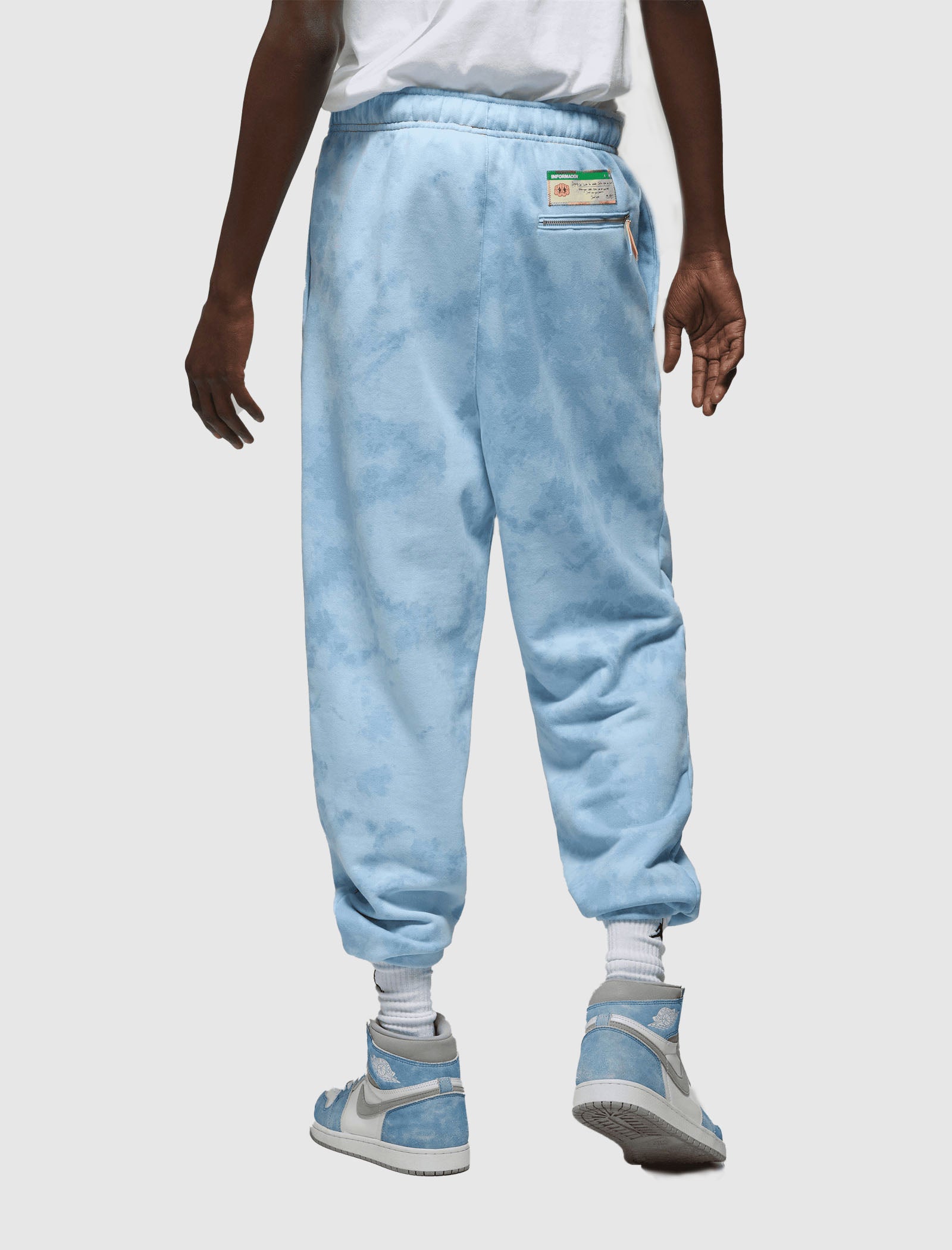 JORDAN X J BALVIN SWEATPANTS - S